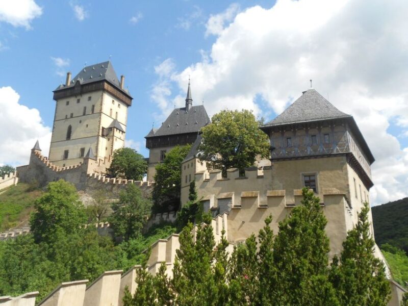 Prague: Karlštejn Castle Private Tour - Explore Gothic Architecture