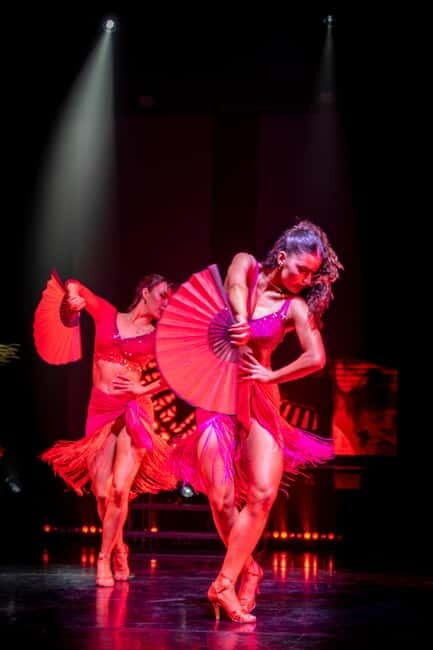 Prague: Love2dance Show In Hybernia Theatre - The Value of the Show