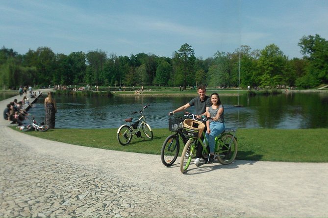 Prague Nature Highlights PRIVATE E-Bike Tour - Exploring Pragues Scenic Routes