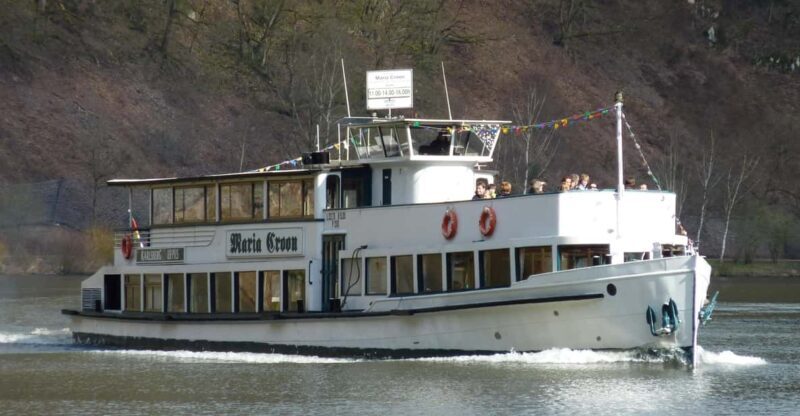 Prague: New Year's Eve Cruise through Midnight - The Good, the Not-So-Good, and Who Should Book