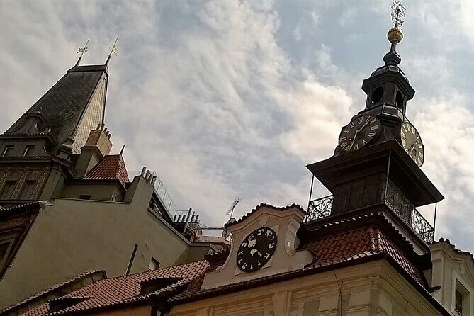 Prague Old Town and Jewish Quarter 90 minutes Guided Tour - The Sum Up