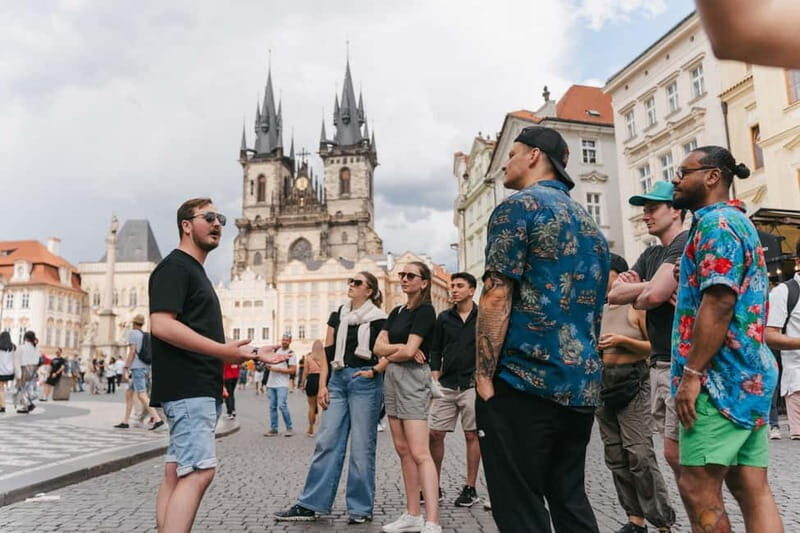 Prague: Old Town, Prague Castle & River Cruise Day Tour - Exploring Old Town: The Heart of Prague