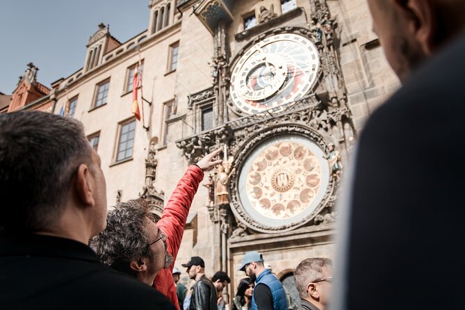 Prague Old Town, River Cruise and Prague Castle Sightseeing Tour Including Lunch - Booking Options