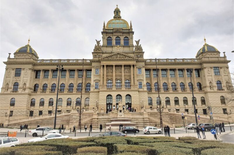 Prague: Old Town Tour & National Museum Skip-the-Line Ticket - Inclusions and Exclusions