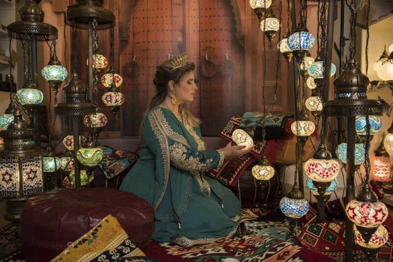 Prague: Oriental Dress Photoshooting - Photoshoot Session and Portfolio