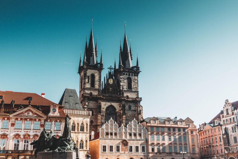 Prague: Private Architecture Tour With a Local Expert - Important Considerations