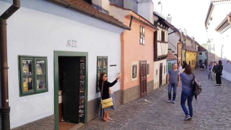 Prague: Private Tour of Prague Castle, Meet up at Hotel - Ticketing and Access