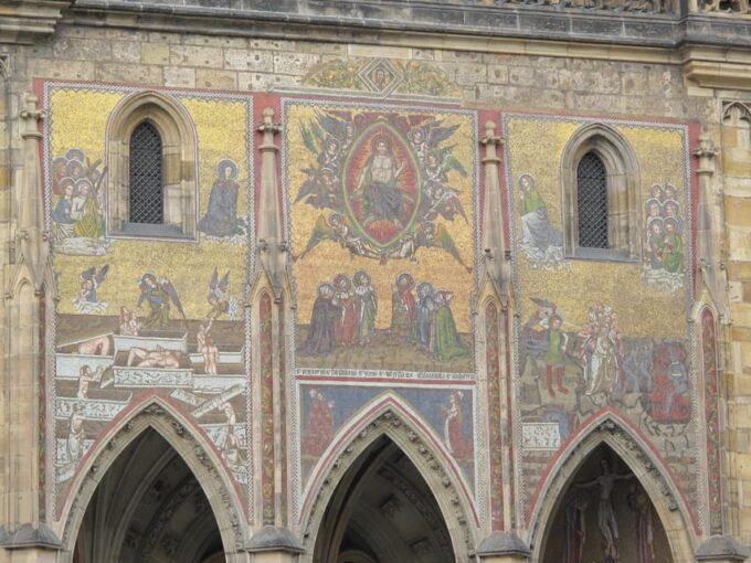 Prague: Private Tour of Prague Castle, Meet up at Hotel - What to Expect