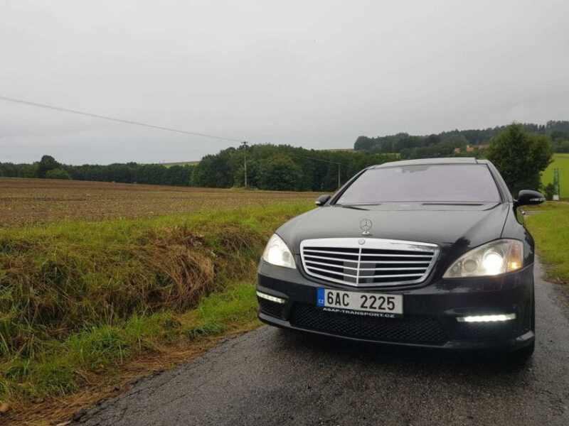 Prague: Private Transfer To/From Václav Havel Airport - Pricing and Availability