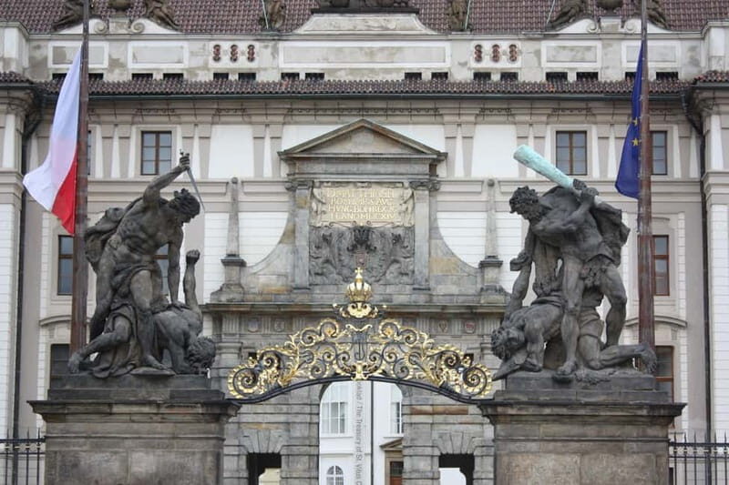 Prague private walking tour - Why Choose This Tour?