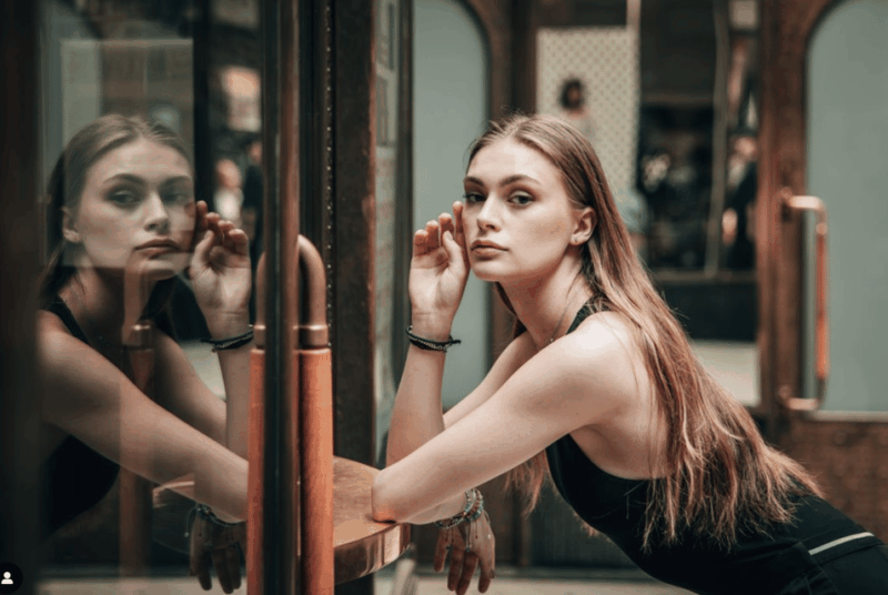 Prague: Professional Photoshoot - Lifestyle Portrait Photos - Experience Details