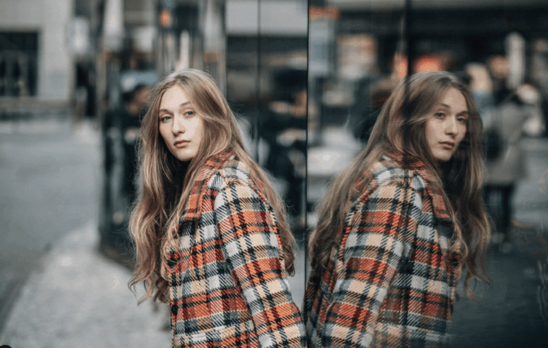 Prague: Professional Photoshoot - Lifestyle Portrait Photos - Photography Highlights