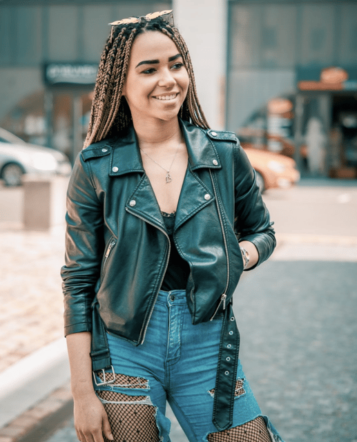 Prague: Professional Photoshoot - Lifestyle Portrait Photos - Booking and Availability