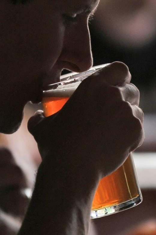 Prague Pub Crawl Including 10 Beers Each - Pricing and Inclusions