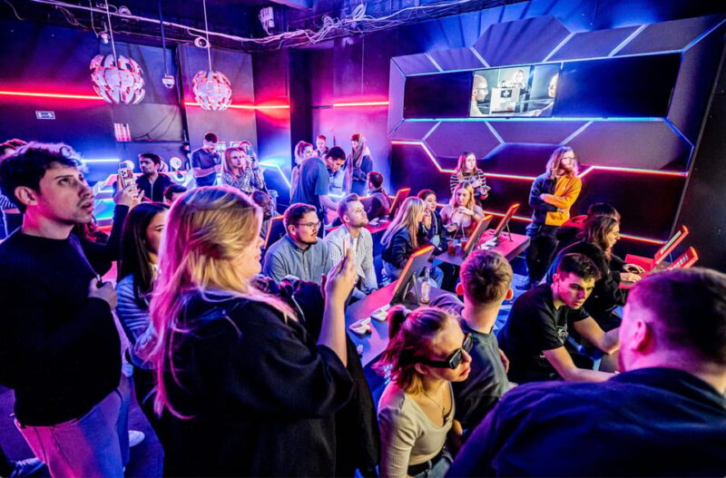 Prague: Robotic Bar Entry With a Drink Included - Pricing and Reservations