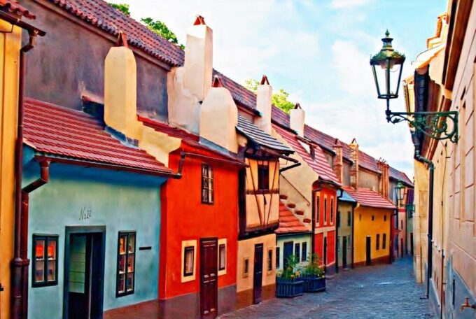 Prague Royal Castle, St Vitus, Golden Lane Tour With Tickets - Vladislav Hall in the Old Royal Palace