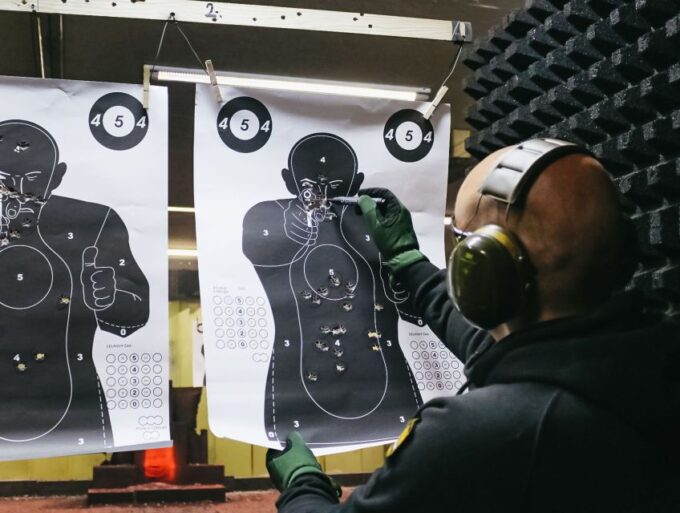 Prague: Shooting Range Experience With up to 10 Guns - Customer Feedback and Ratings