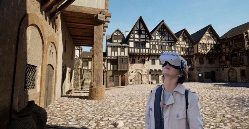 Prague: Travel Back in Time With This Immersive Guided Tour - Good To Know