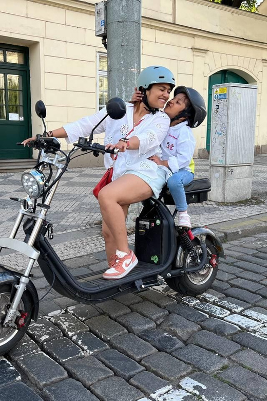 Prague: VIP Private 3 Hours E-Scooter Tour With Guide - Participant Requirements