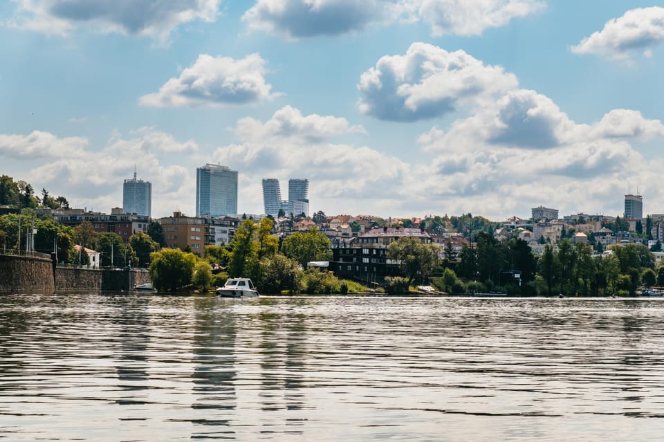Prague: Vltava River Guided Canoeing Tour - Key Points  