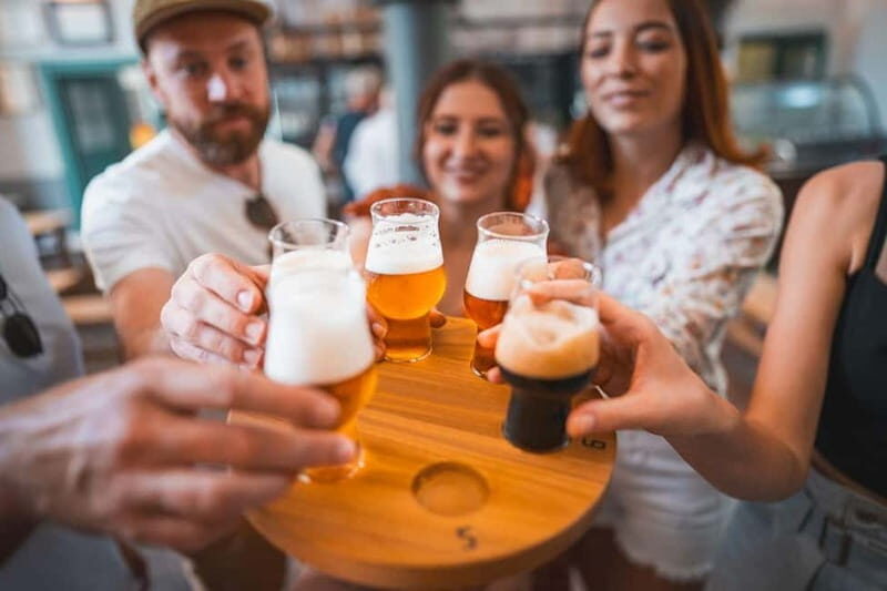 Prague: Walking & Beer Tour For Solo Travelers - Unlocking Prague’s Charm: The Walking & Beer Tour for Solo Travelers