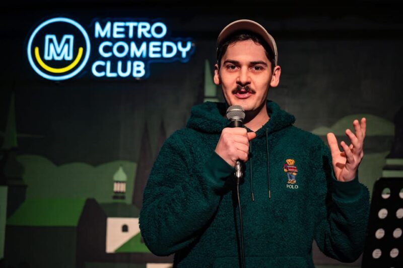 Prague: Wednesday Stand-Up Comedy in English - An In-Depth Look at the Comedy Night Experience