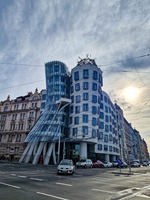 Prague: WWII Tour With Local Historian (Semi)Private Tour - Good To Know
