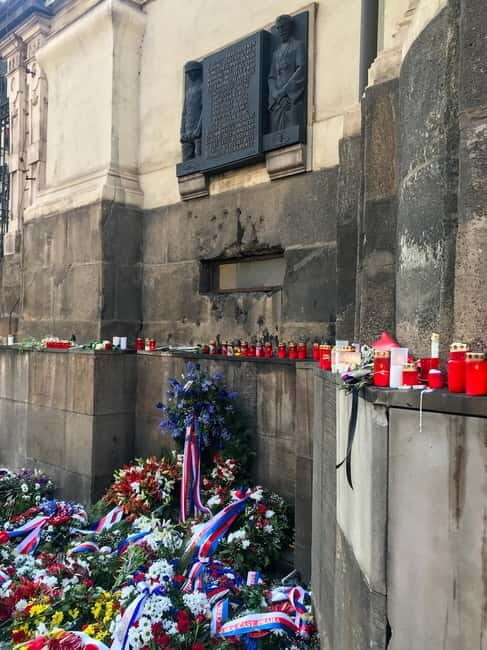 Prague: WWII Tour with Local Historian SMALL GROUP - Detailed Itinerary Breakdown