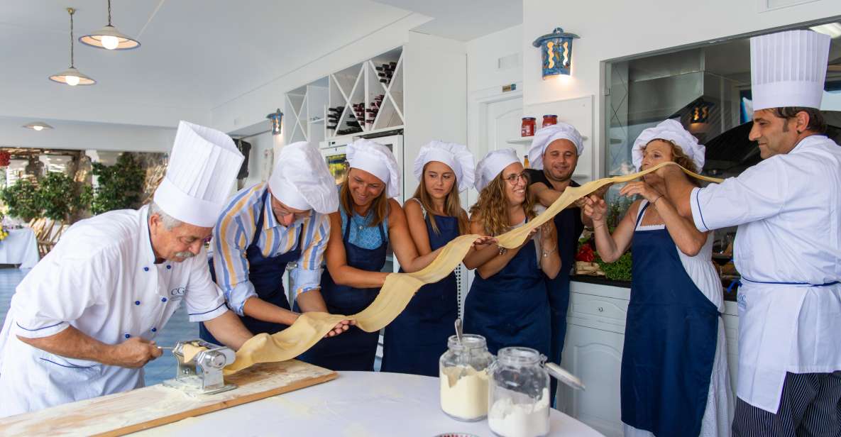 Praiano: Cooking Class With Dinner Overlooking the Sea - Dinner and Tastings