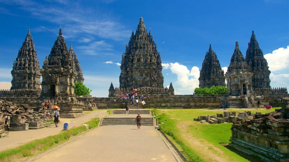 Prambanan Cycling and Temple Tour With Transfer - Key Features