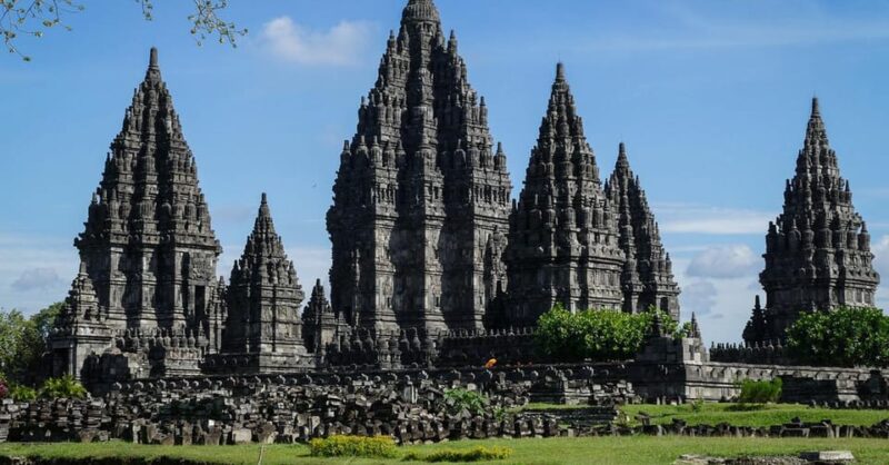 Prambanan Temple Private Tour From Semarang Port - Good To Know