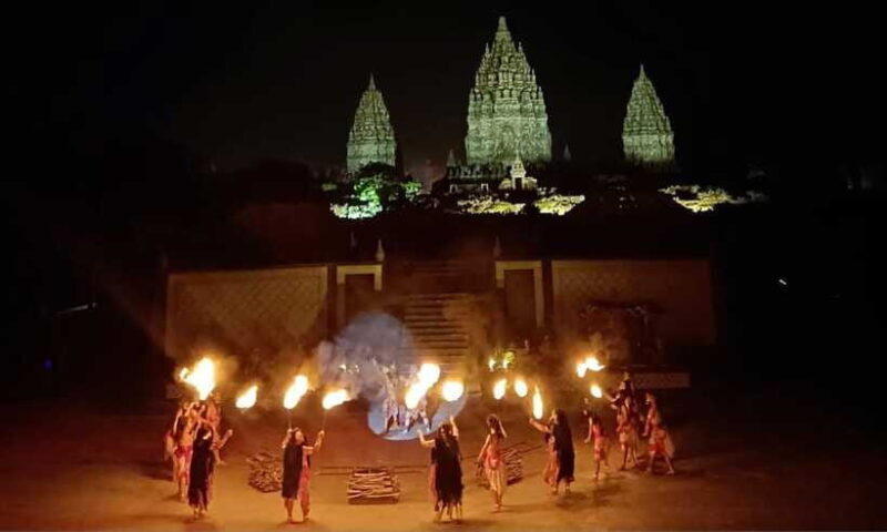 Prambanan : Watching Ramayana Ballet Performance With Dinner - FAQ