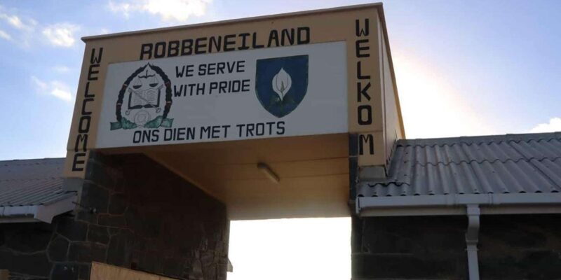 Pre-Booked Robben Island Half-Day Private Tour in Cape Town - Itinerary Highlights