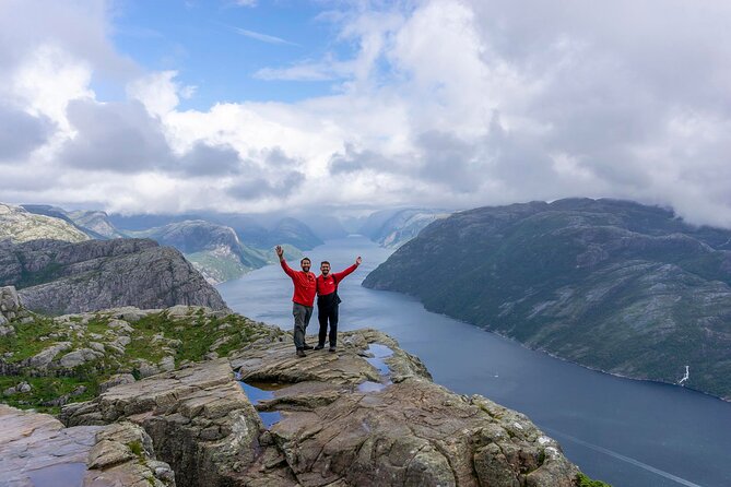 Preikestolen Hidden Trail Hike and Canoe Trip - Unique Canoeing Experience