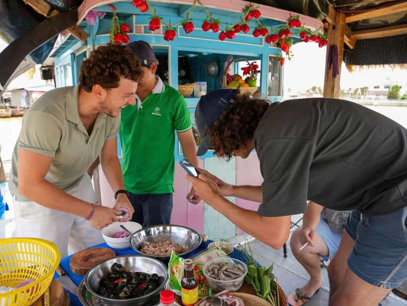 Premium Can Tho Floating Cooking Class - Cultural Experience at Cai Rang Floating Market