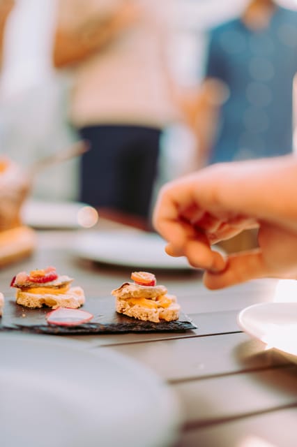 Premium Food and Wine Tasting Tour - Practical Tips for Travelers