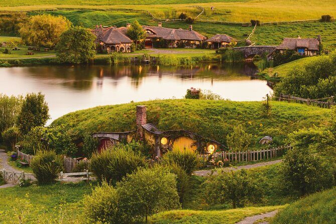 Premium Hobbiton Small Group Day Tour from Auckland - Introducing the Premium Hobbiton Small Group Day Tour from Auckland