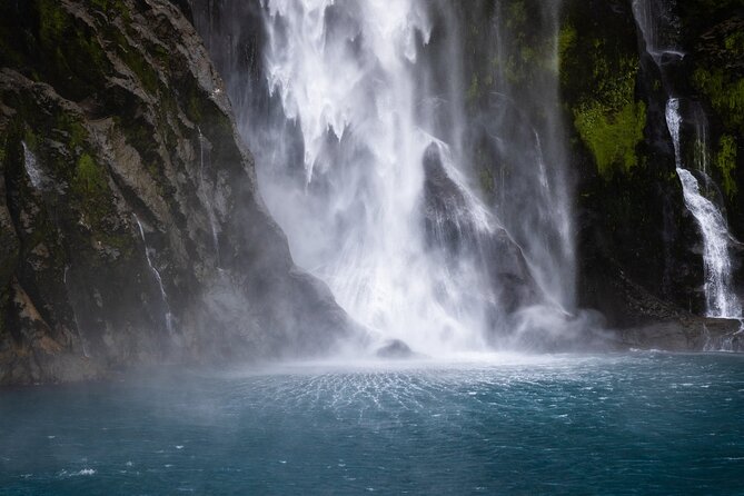 Premium Milford Sound Cruise Including Lunch - Cruise Schedule and Duration