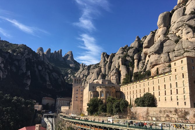 PREMIUM SMALL GROUP: Montserrat Monastery and Hiking Experience - Pickup and Drop-off