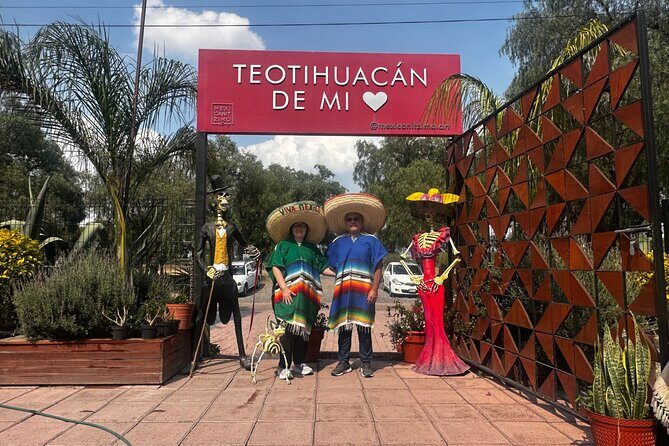 Premium Tour on SUV Suburban to Teotihuacán - Practical Details and What to Expect