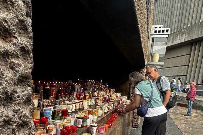 Premium Tour on SUV Suburban to Teotihuacán - FAQs