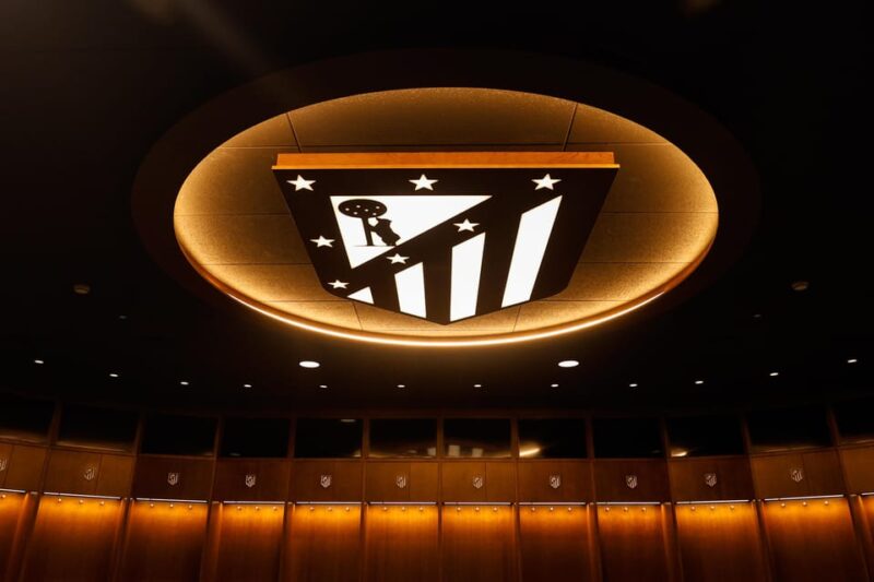 Premium Tour With Breakfast in Simeone'S Private Box - Key Points