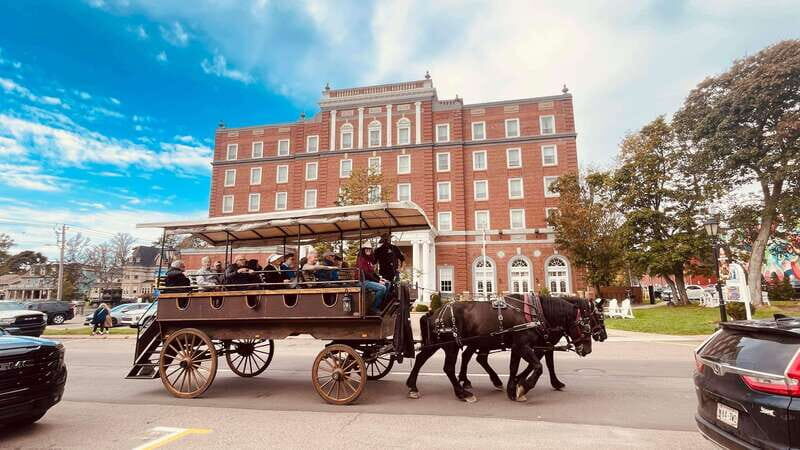 Prince Edward Island: Horse-Drawn Carriage Tour - Key Points