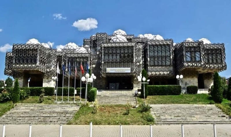 Pristina: Day Tour with Bear Sanctuary and Gadima Cave - Exploring Pristina’s City Center and Old Town  