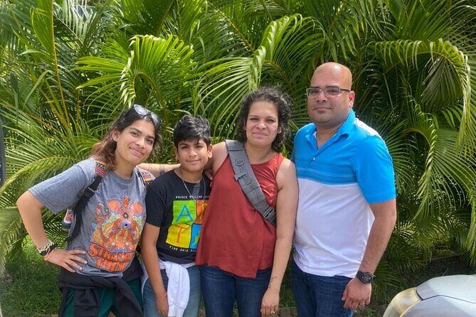 Priv. Montego Bay Airport Transfer to Grand Palladium/Lucea Hotel - Vehicle Comfort and Amenities