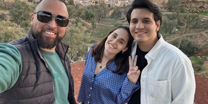 PRIVAT - Tanger to Fez Transfer Via Chefchaouen - Vehicle and Driver Details