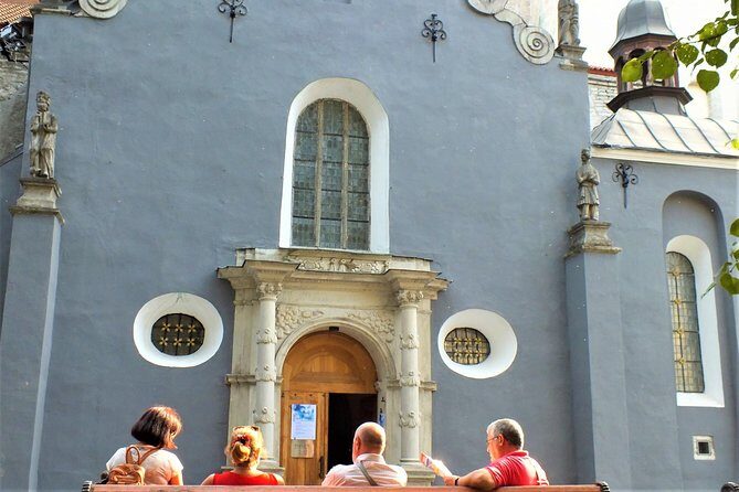 Private 2.5-Hour Tour of Tallinn Old Town in a Spacious Mercedes Minivan - The Experience: A Deep Dive into the Tallinn Old Town Tour