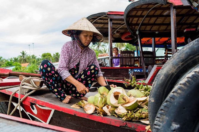 Private 2-Day Tour: Ho Chi Minh City to Cambodia by Mekong River - Meeting and Pickup Details