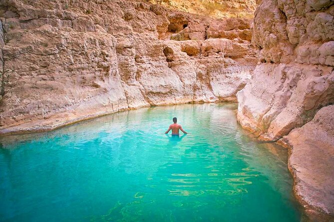 Private 2 Days Arabian Desert With Over Night Tour - Operator Overview