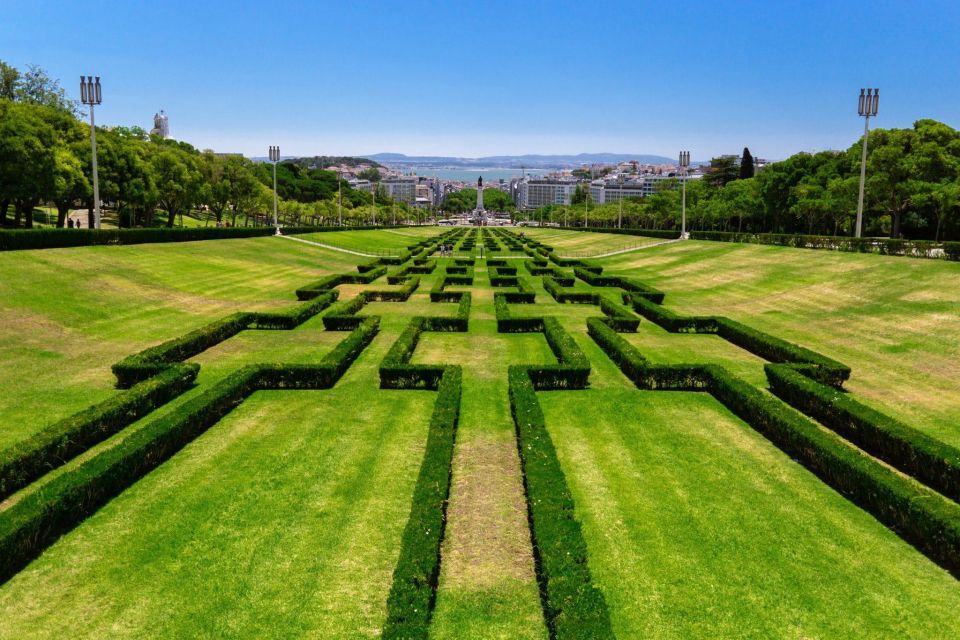 Private 2-Days Tour: Lisbon and Sintra With Hotel Pick-Up. - Inclusions and Services Provided